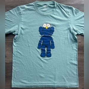 Uniqlo x KAWS BFF Teal Graphic Tee Sz.M